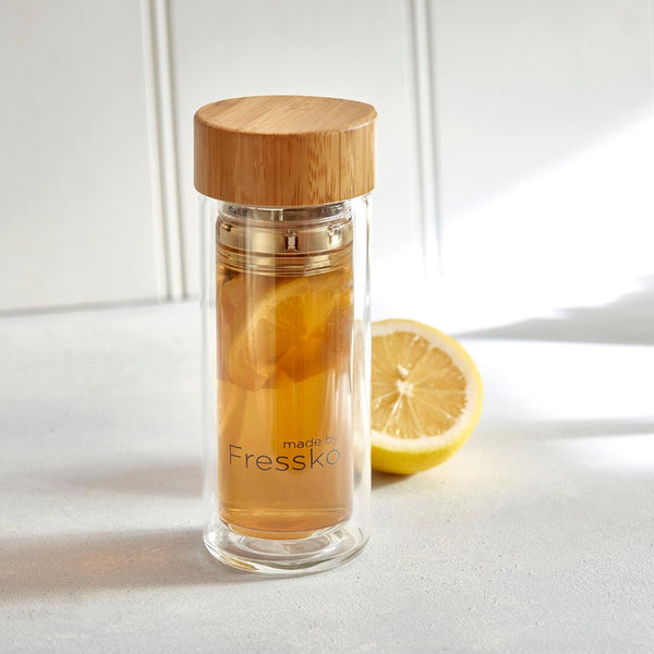 Dark rum hot toddy in Fressko Rise glass flask